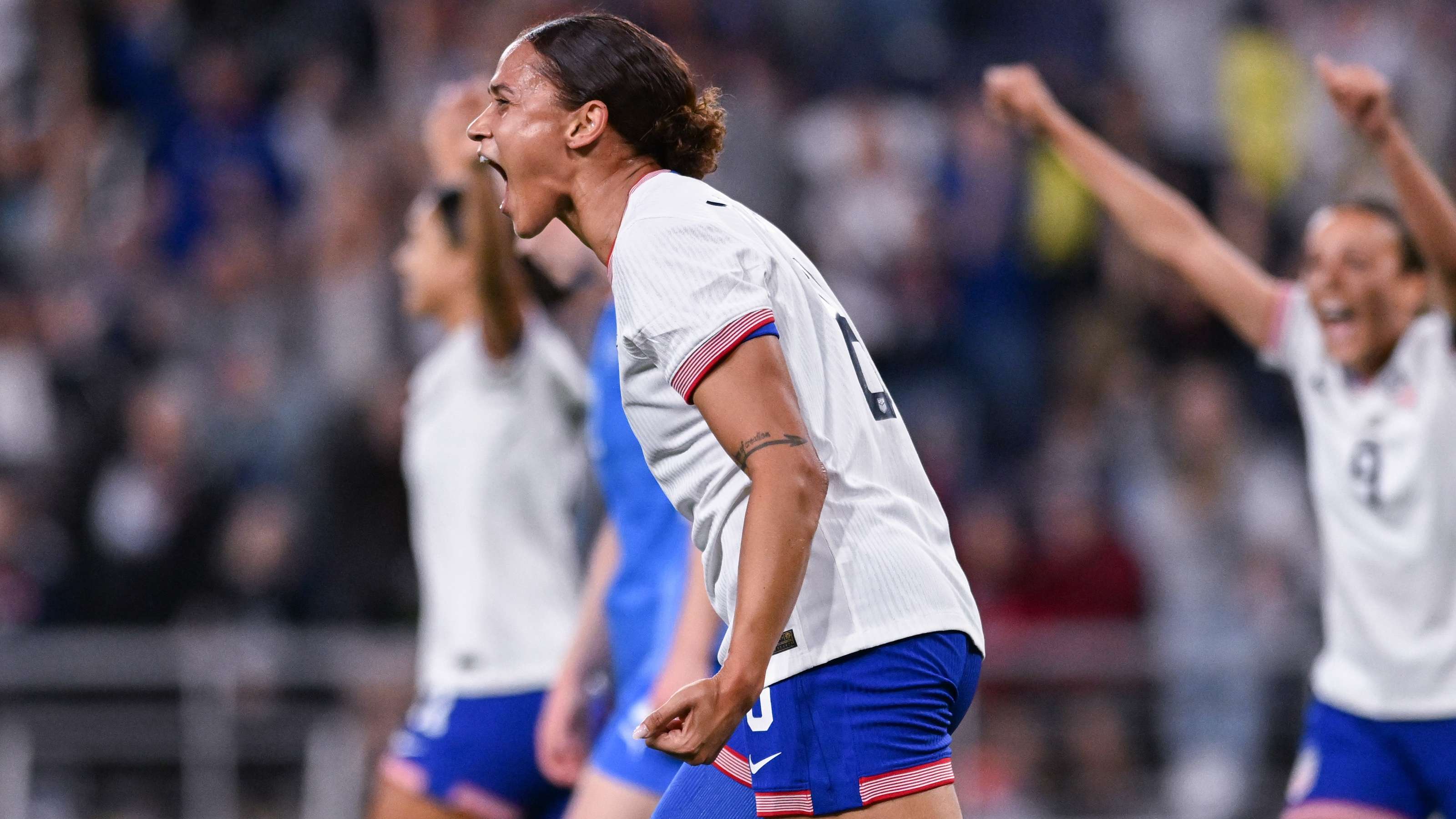 之间保持良 之间保持良